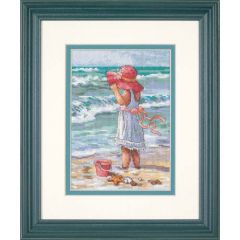 Girl At The Beach Cross Stitch Kit Dimensions D65078