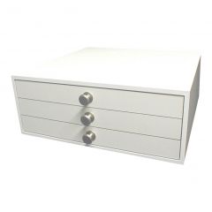 Madeira Thread Treasure Chest :: White Madeira 8180W