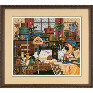 Maggie The Messmaker Cross Stitch Kit Dimensions D03884