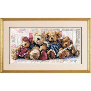 Row Of Love Cross Stitch Kit Dimensions D35039