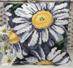 Marguerites Cushion Kit Collection D'Art CD5109
