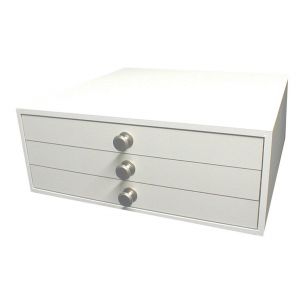 Madeira Thread Treasure Chest :: White Madeira 8180W