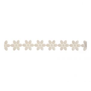 Flower Trim 25m X 18mm Essential Trimmings ET609----