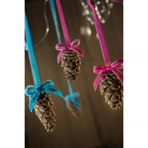 Berisfords 22mm Velvet Ribbon (5m spool) Berisfords Ribbon R1025-22----5