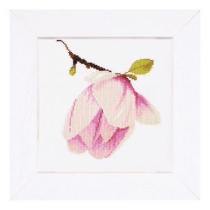Counted Cross Stitch Kit: Magnolia Bud (Aida,W) Lanarte PN-0008303