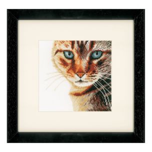 Lanarte PN-0021202 Cat Close-Up Counted Cross Stitch Kit Lanarte PN-0021202