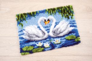 Latch Hook Rug Kit: Swans Vervaco PN-0021856