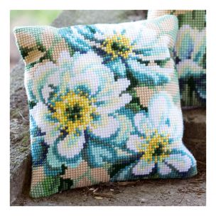 Cross Stitch Cushion: Japanese Anemones II Vervaco PN-0148718