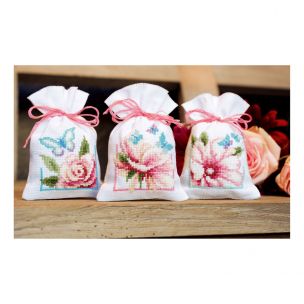 Counted X Stitch: PP Bag: Flowers & Butterflies II Vervaco PN-0150898